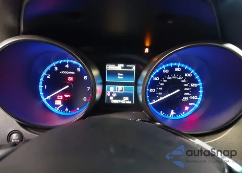 2018 Subaru Outback 2.5I Premium z USA, uszkodzony, nr VIN 4S4BSACC4J3387825